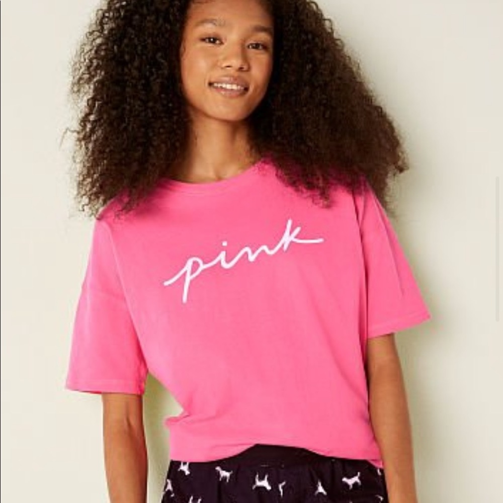 Pink tee